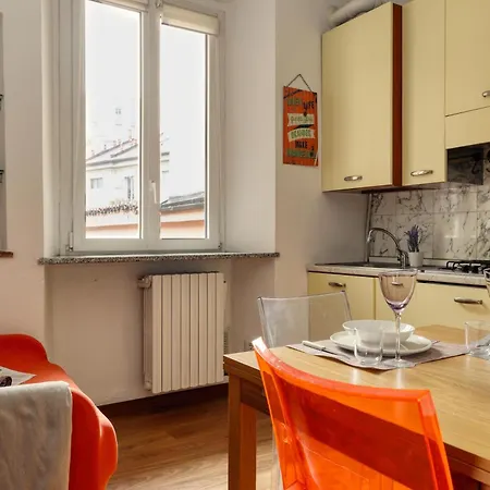 Joivy Welcoming 1br Flat In Porta Garibaldi Apartment